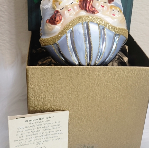 WATERFORD HOLIDAY HEIRLOOMS SNUG IN THEIR BEDS ORNAMENT - Picture 11 of 16